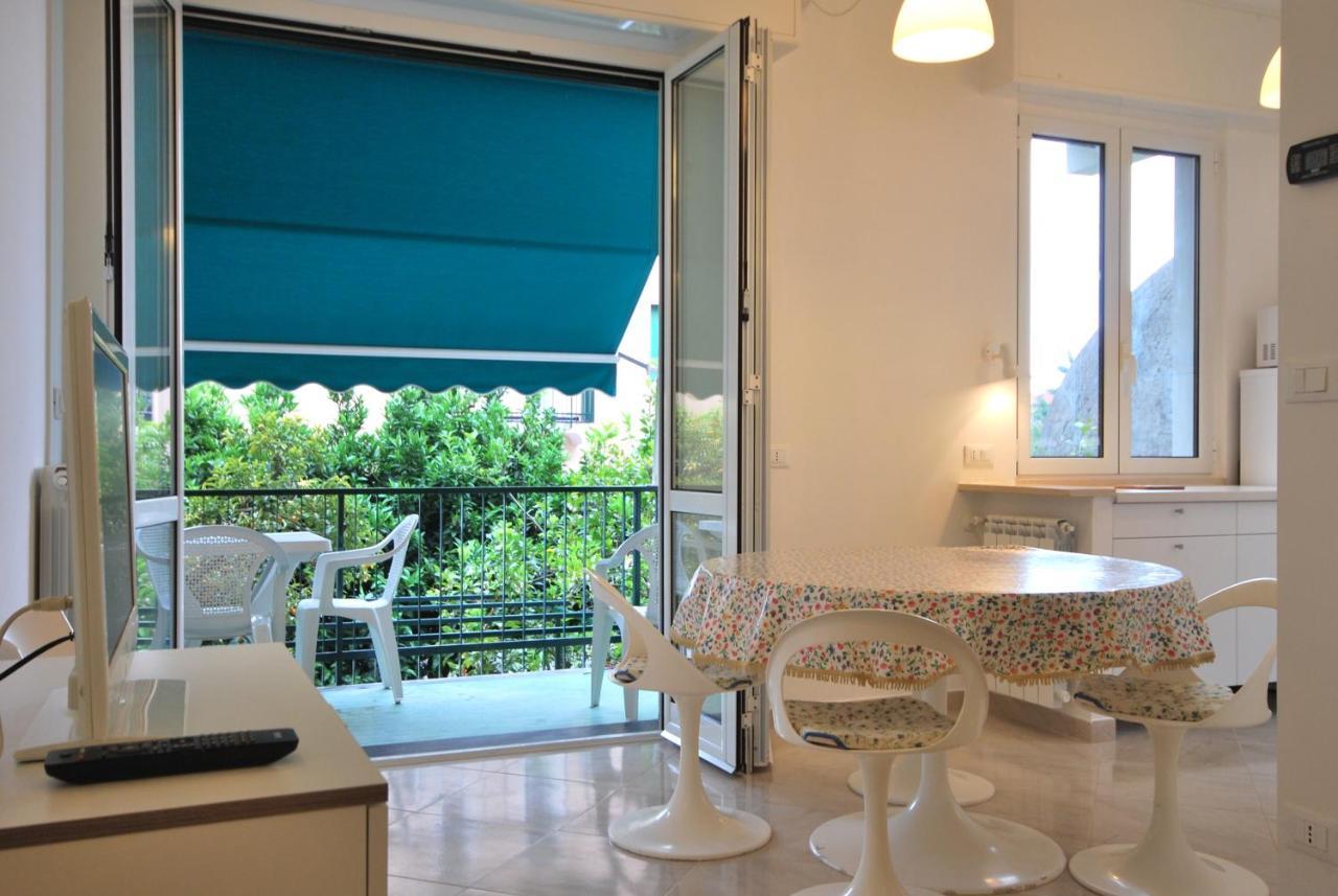 Appartamenti Con Giardino E Posto Auto Per Famiglie Finale Ligure Exterior photo