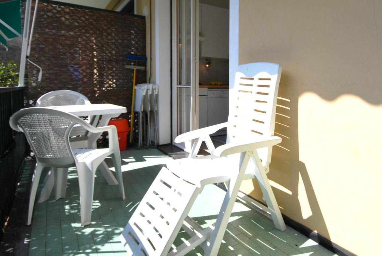 Appartamenti Con Giardino E Posto Auto Per Famiglie Finale Ligure Exterior photo