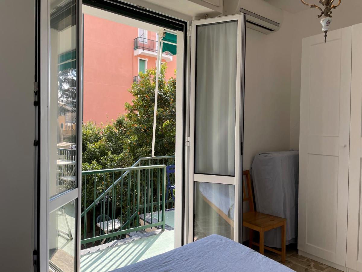 Appartamenti Con Giardino E Posto Auto Per Famiglie Finale Ligure Exterior photo