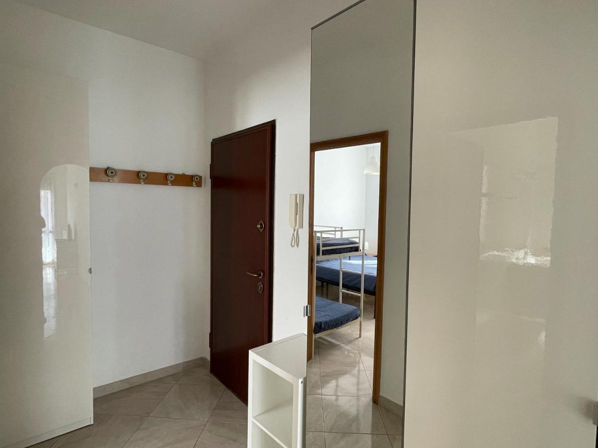 Appartamenti Con Giardino E Posto Auto Per Famiglie Finale Ligure Exterior photo